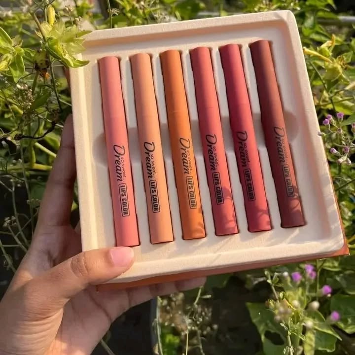 Heng Fang Matte Lip Crayon Set – 6 Long-Lasting Nude & Bold Shades